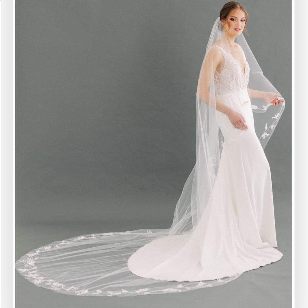 Toni Federici Veil